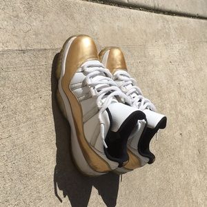 Men’s Jordan 11 shoes size 10.5